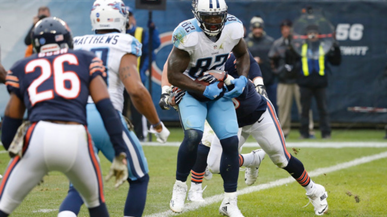 Trevathan added to Bears' lengthy injury list